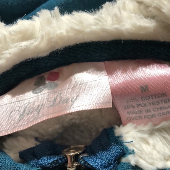 Jay Day zip up blue green jacket with fuzzy inside - Picture 4 of 6